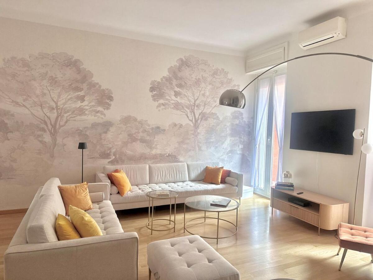 Oasis Of Design And Comfort With Terrace Milan